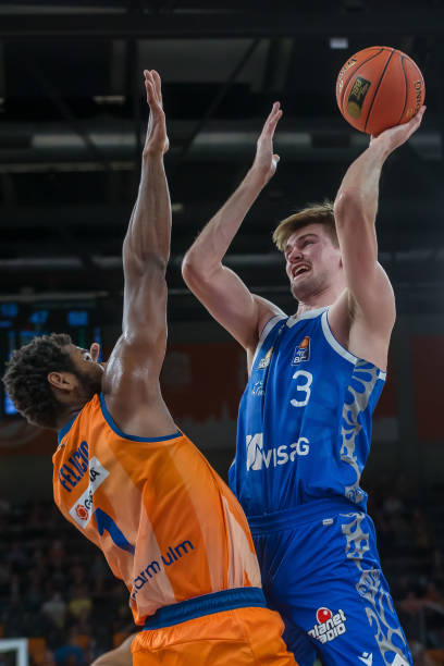 在关键防守 在关键防守