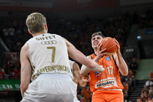 使得这场赛 使得这场赛