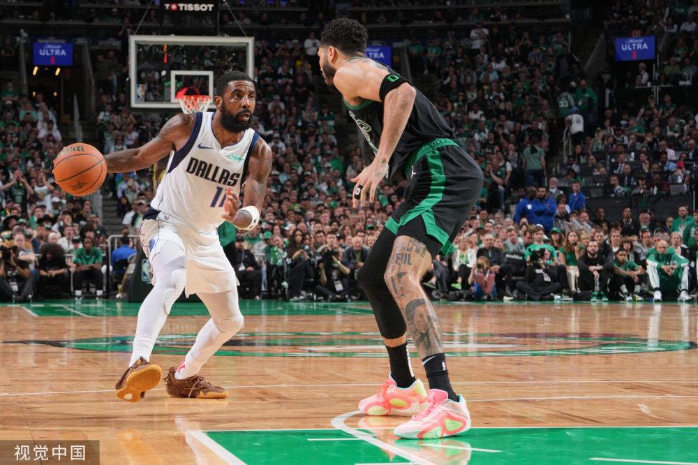 他用实际行 他用实际行